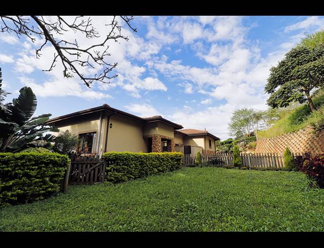 3 BEDROOM DUPLEX SOLD IN FOREST HILLS